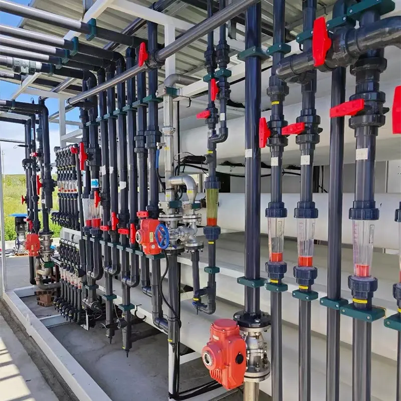 Echipamente de tratare a levigatului instalației de incinerare